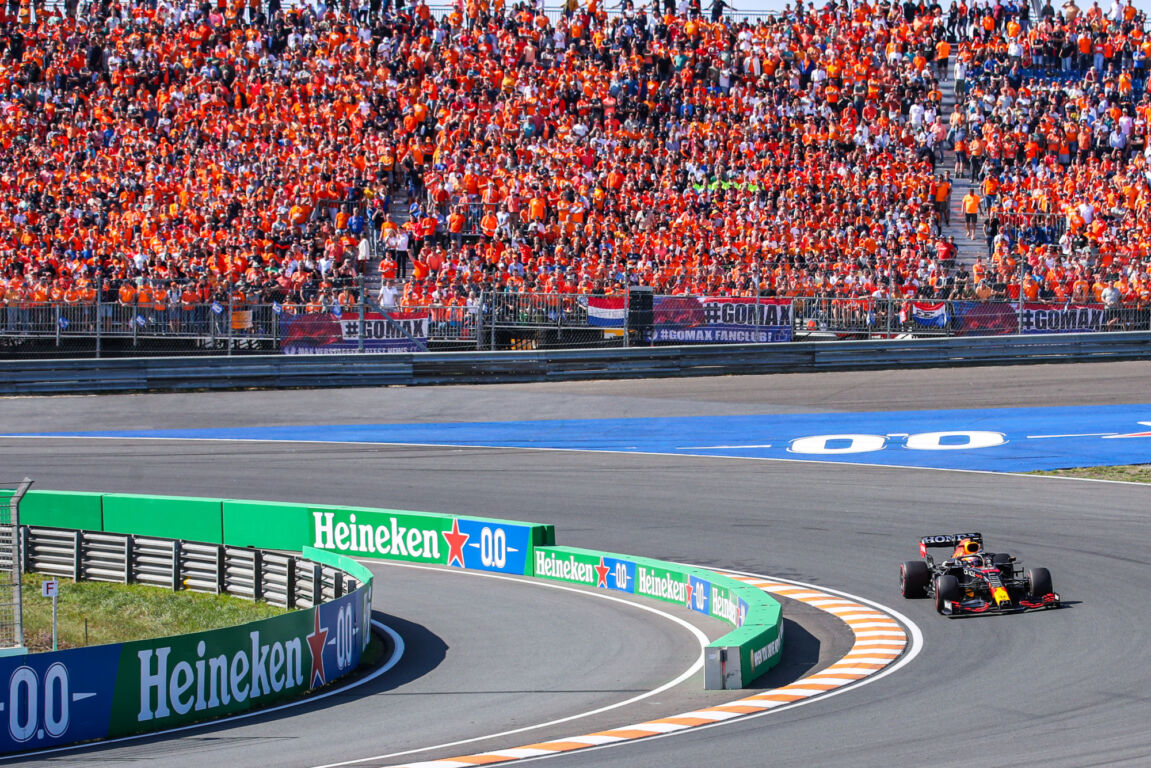 Max Verstappen op Zandvoort