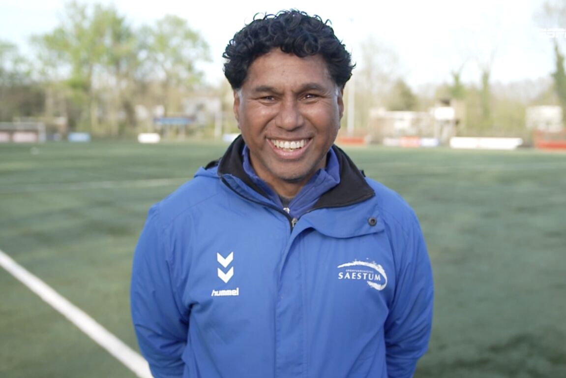 Saestum-trainer Edward Sijahailatua