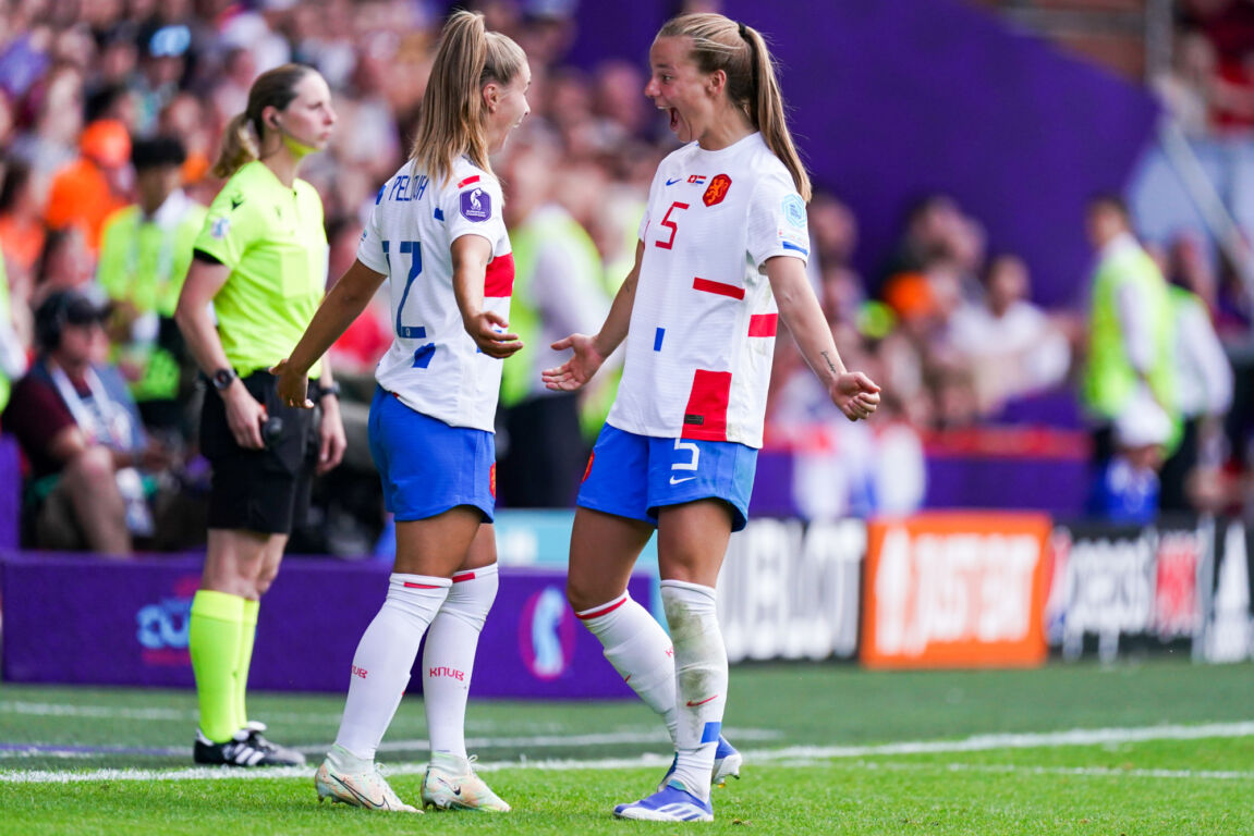 Lynn Wilms en Victoria Pelova