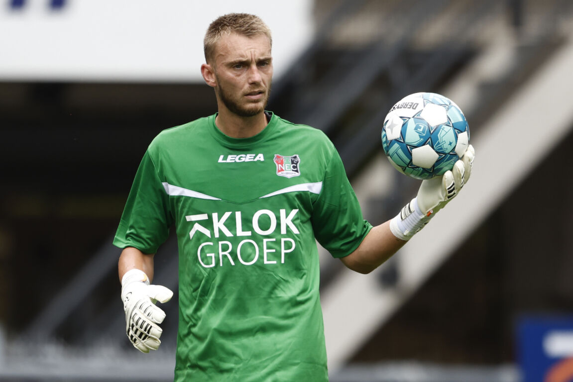 Jasper Cillessen in het shirt van NEC