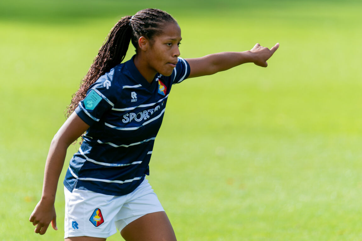 Anna van der Vlist bij Telstar