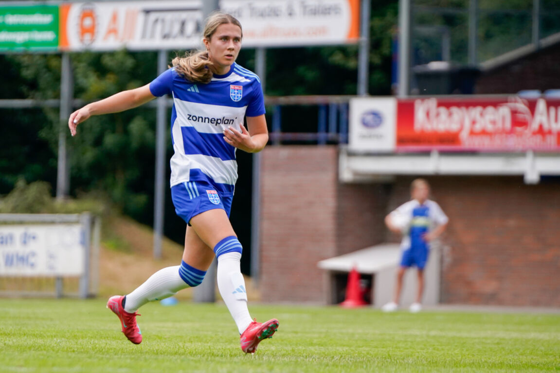 Hanna Huizenga bij PEC Zwolle
