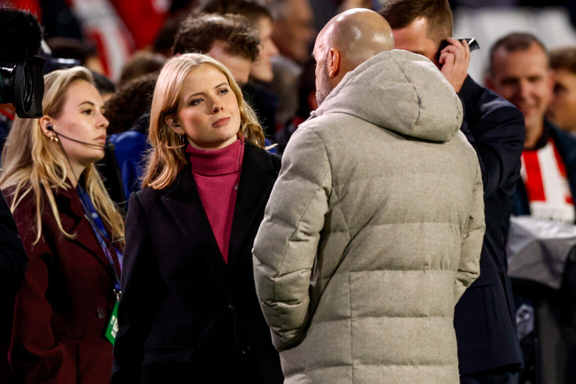 Noa Vahle in gesprek met Peter Bosz