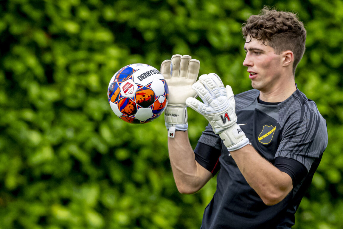 Aron van Lare bij NAC Breda