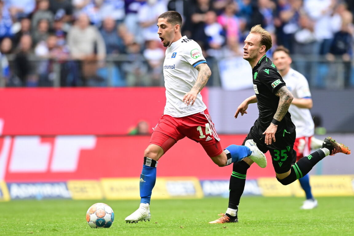 Mark Diemers in actie voor Hannover 96