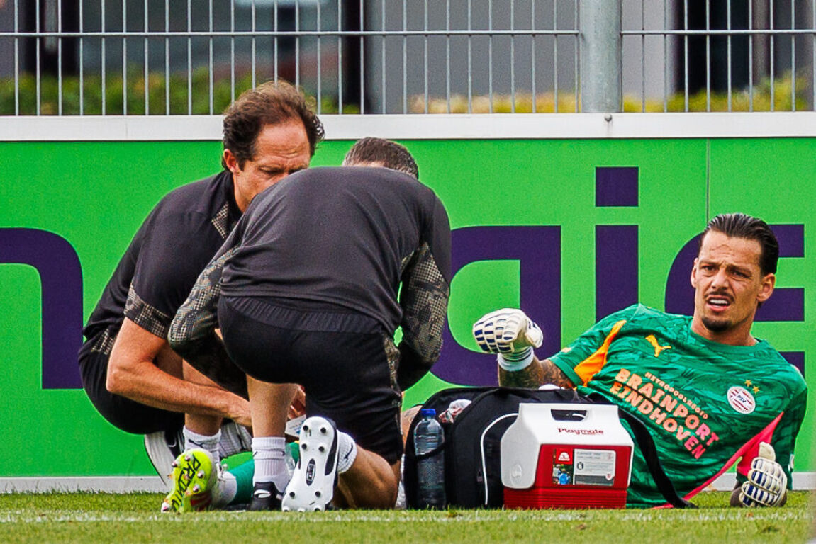 Nick Olij raakt geblesseerd tegen Union