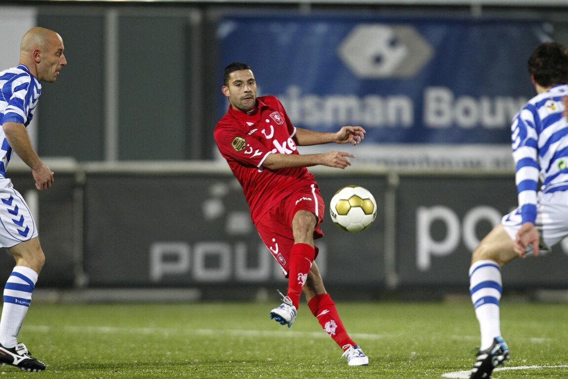 Anouar Diba in het shirt van FC Twente