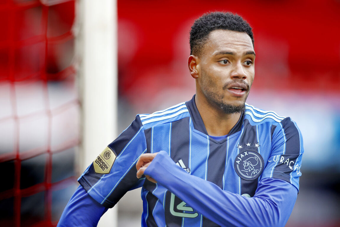 Danilo in het uitshirt van Ajax
