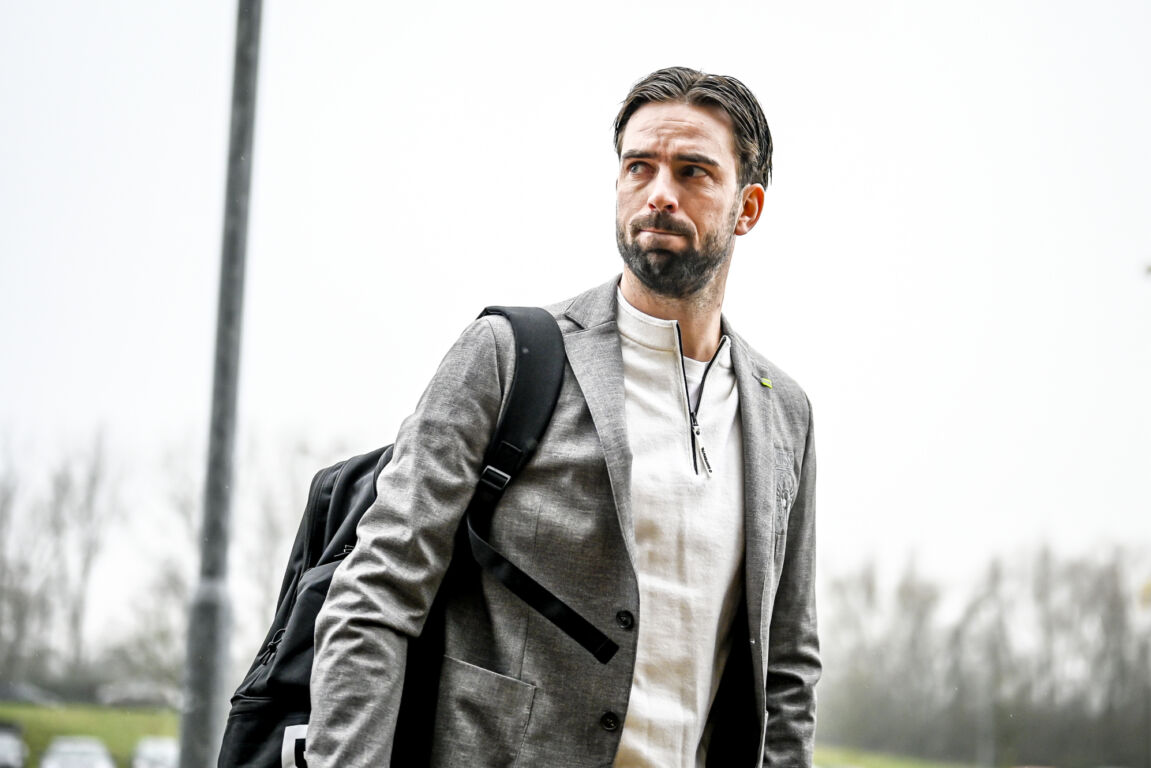 Davy Pröpper voor het duel tussen Vitesse en FC Utrecht
