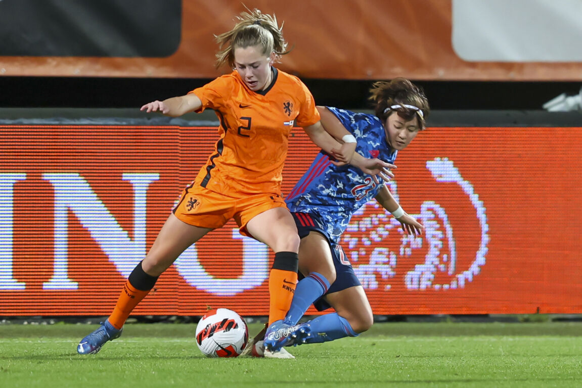Janou Levels tijdens haar debuut voor de OranjeLeeuwinnen