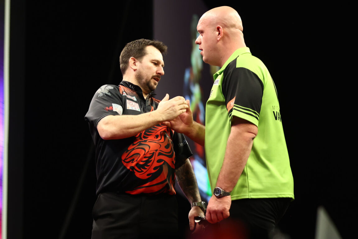 Jonny Clayton en Michael van Gerwen