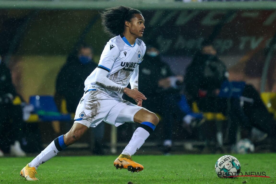 Tahith Chong in actie tegen Waasland-Beveren