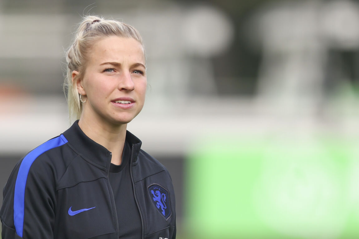 Jackie Groenen ontbreekt bij de OranjeLeeuwinnen