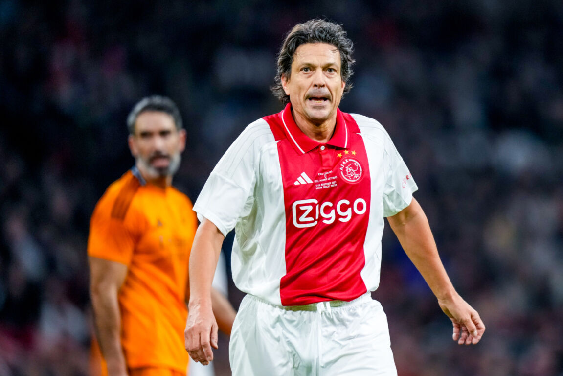 Jari Litmanen in actie bij de Ajax Legends