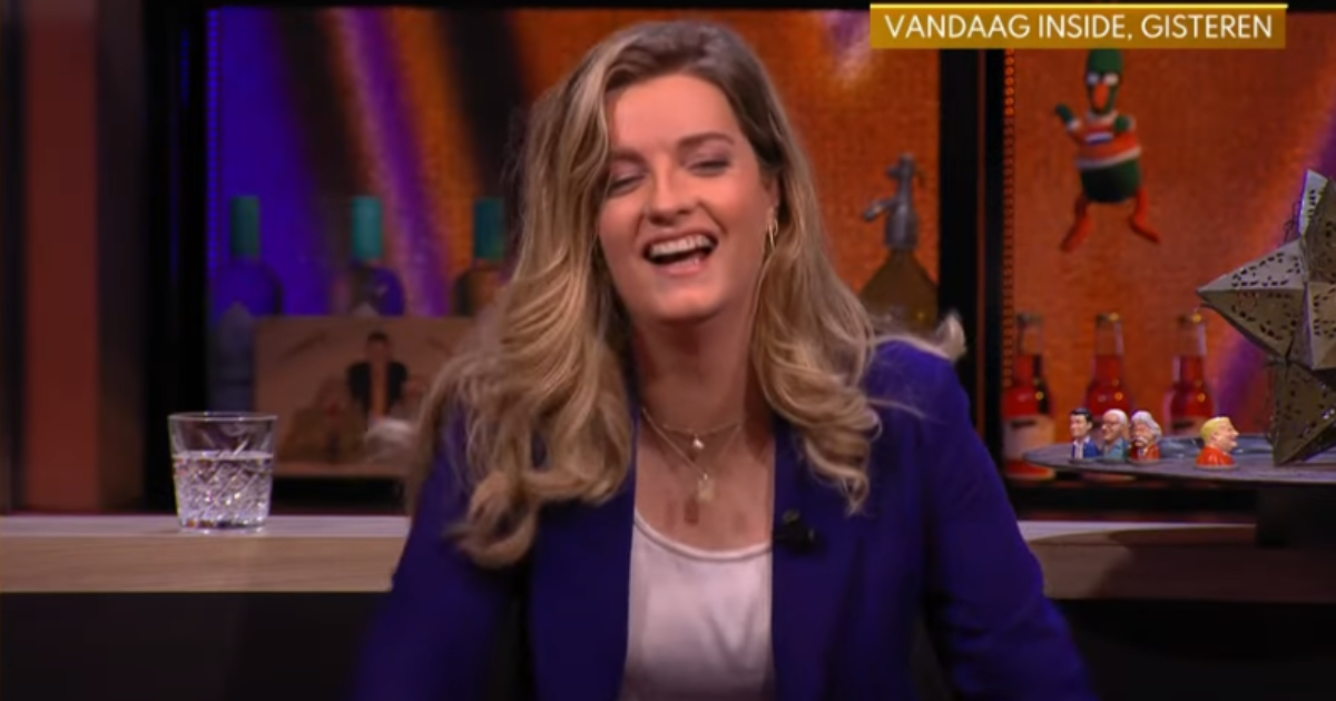 Merel EK wekt verbazing "Likken en beffen, dat moet… KantinePraat