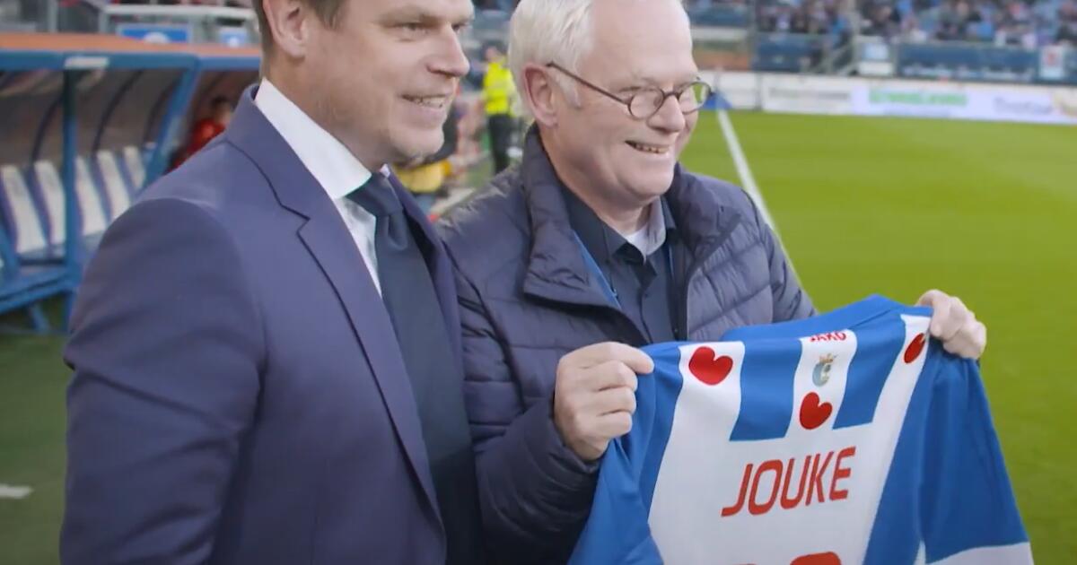 Jouke de Vries stopt als stadionspeaker: 