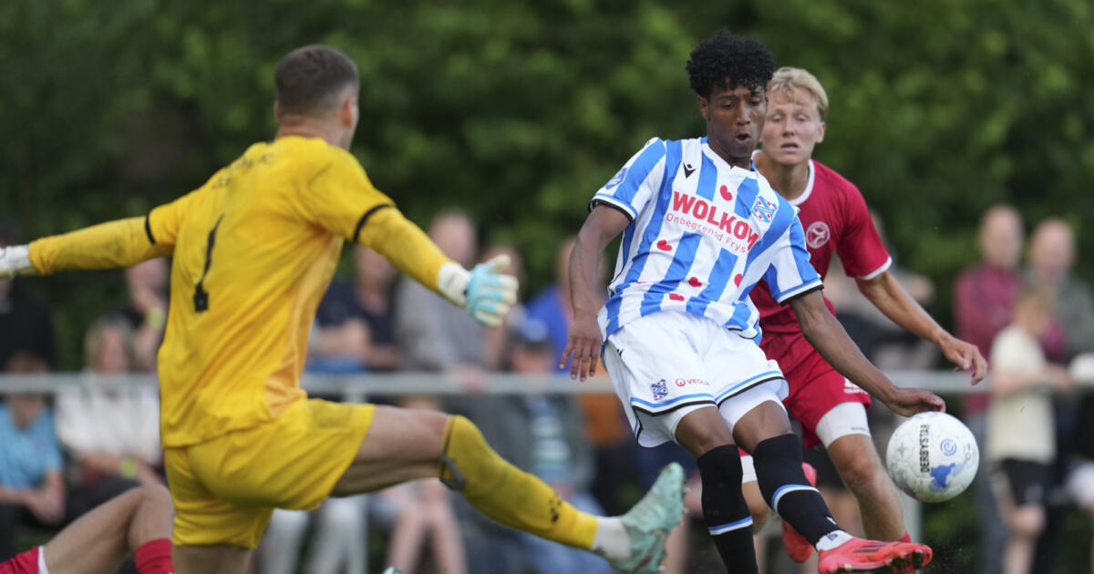 SC Heerenveen-talent hoopt op doorbraak: "Vaste waarde worden"