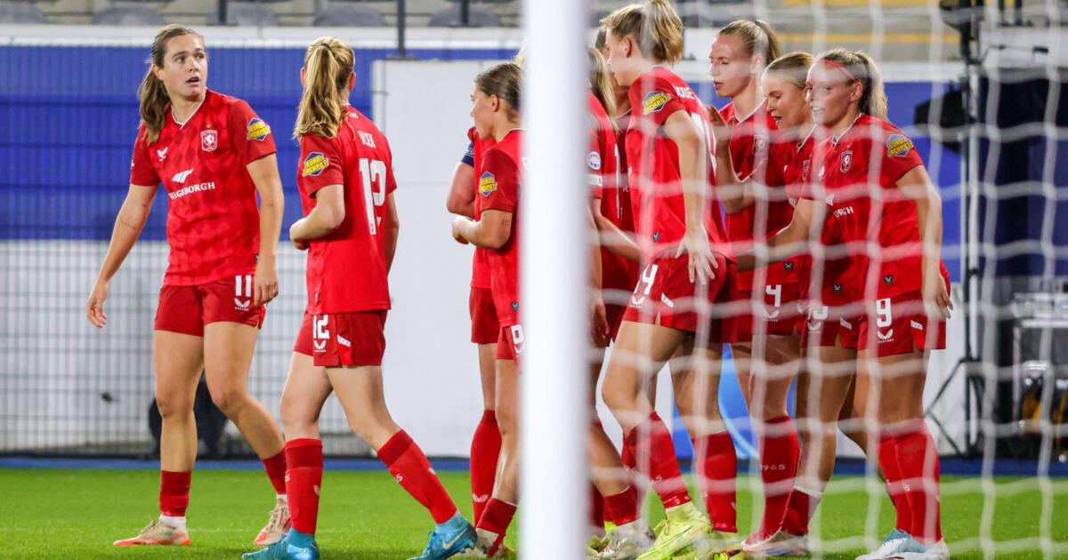 FC Twente laat geen spaan heel van ADO Den Haag met grote zege