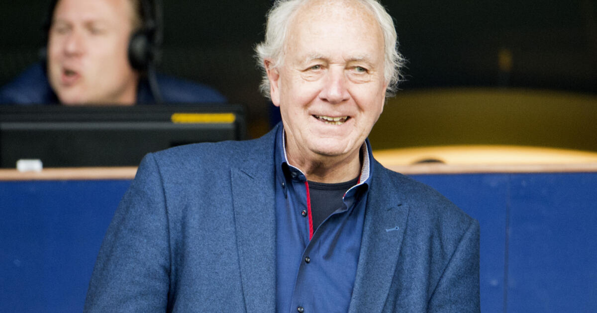 SC Heerenveen verrast Van der Velde met verjaardag: 