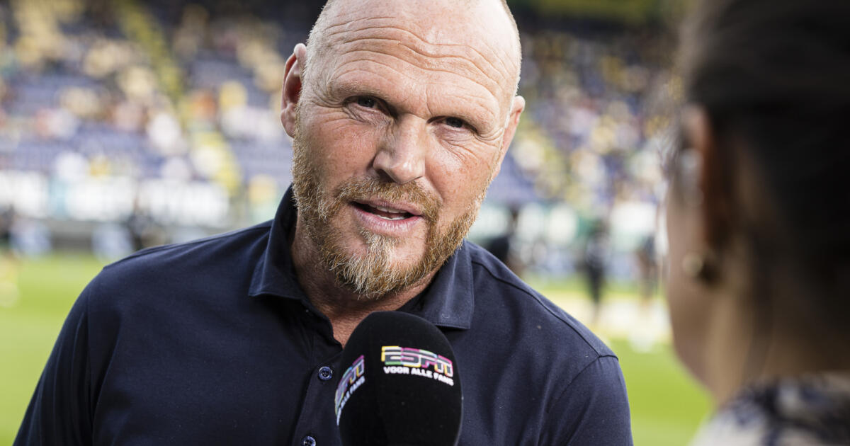 Oosting voorzichtig over uitblinkers: "Dan doe je de… | Twentefans.nl