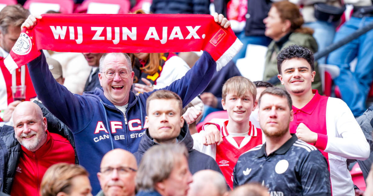 Ajax-fans Kale en Kokkie vertrekken bij AT5: 