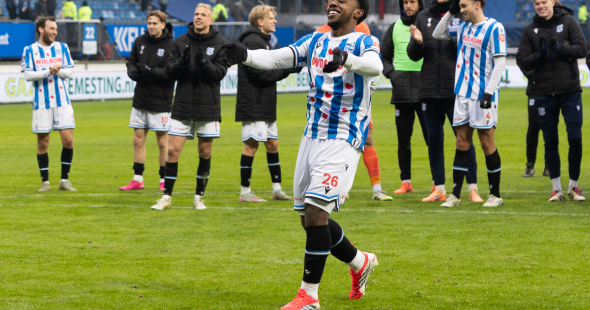 Van Axel Dongen straalt na eerste goal: 