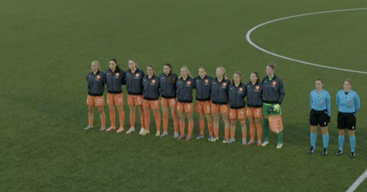 Oranje O19 gaat in EK-kwalificatie op enorm zure wijze onderuit