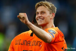 Frenkie de Jong Oranje.jpg