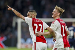 ziyech de jong.jpg