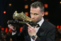 Simon Mignolet wint de Gouden Schoen