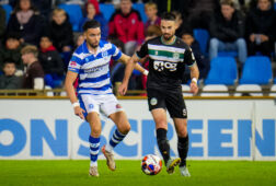 Mimoun Mahi in het shirt van De Graafschap