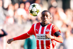 Manuel Bahaty namens PSV