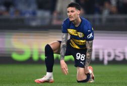 Dennis Man bij Parma