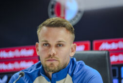 Timon Wellenreuther op de persconferentie