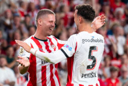 Joey Veerman en Ivan Perisic