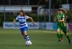 Amy Banarsie in actie namens PEC Zwolle