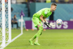 Andries Noppert tegen Ecuador