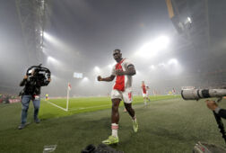 Brian Brobbey na zijn trefer in de kampioenswedstrijd