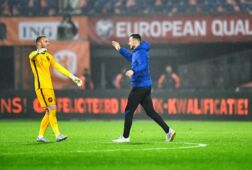 Jasper Cillessen mocht zijn rentree maken omdat Justin Bijlow geblesseerd is