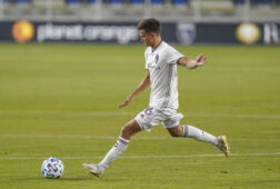 Cole Bassett in actie namens Colorado Rapids