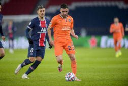 Deniz Türüc in het Champions League-duel met Paris Saint-Germain