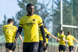 Riechedly Bazoer