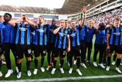 Spelers van Club Brugge vieren feest met uitvak