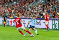 Een duel tussen Spanje en Denemarken