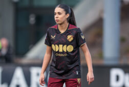 Dina Haizoun bij haar debuut voor FC Utrecht