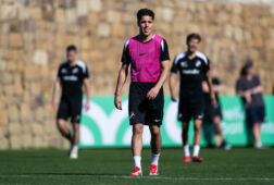 Charlie Pavey bij AIK