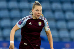Jill Bayings bij Aston Villa