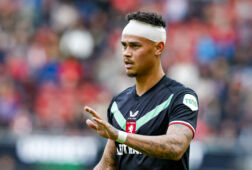 Mees Hilgers met een tulband