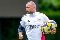 John Heitinga op de training van Ajax