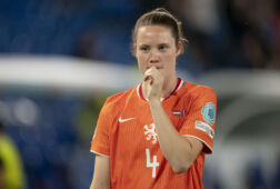Veerle Buurman na de EK-uitschakeling van de OranjeLeeuwinnen